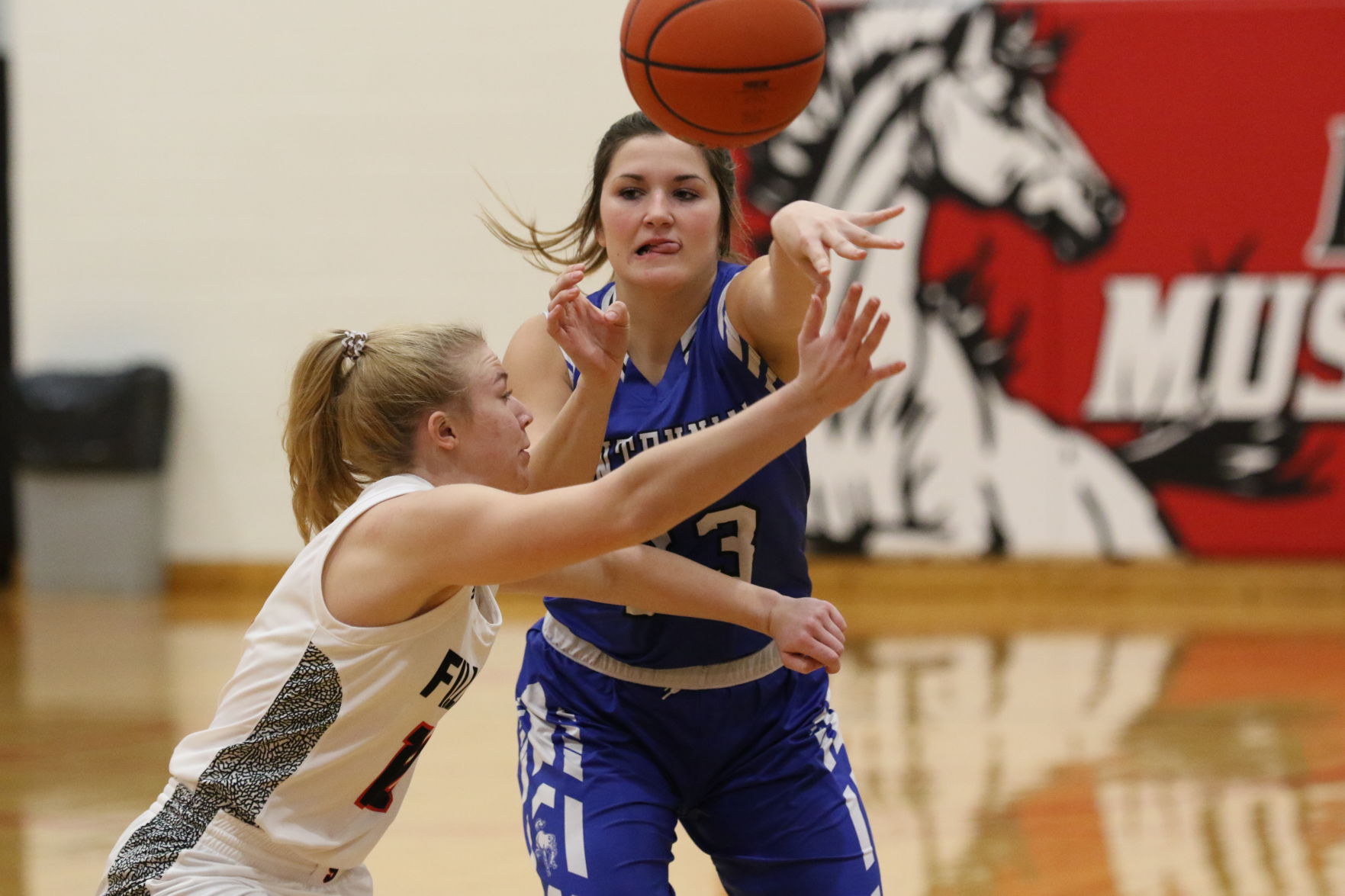 Centennial girls basketball at Sutton 4.JPG